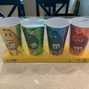 M&M’S 3-D Cups set of 4
